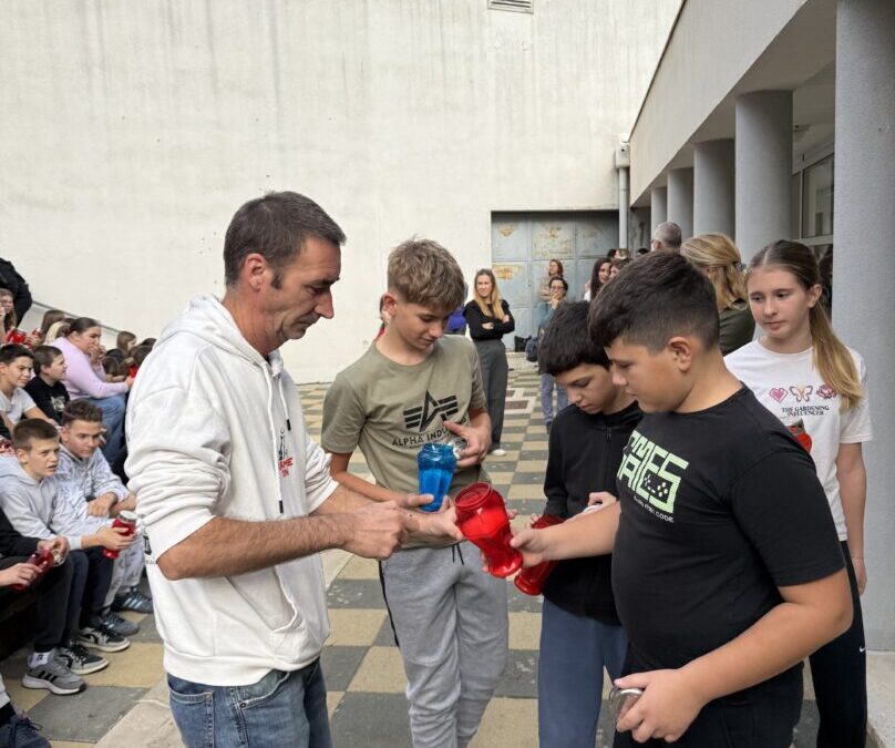 Obilježavanje Dana sjećanja na žrtve Vukovara i Škabrnje u Osnovnoj školi “Valentin Klarin” Preko