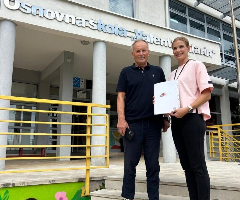 U okviru projekta „Olimpizam na djelu“ školi dodijeljen bon za sportsku opremu